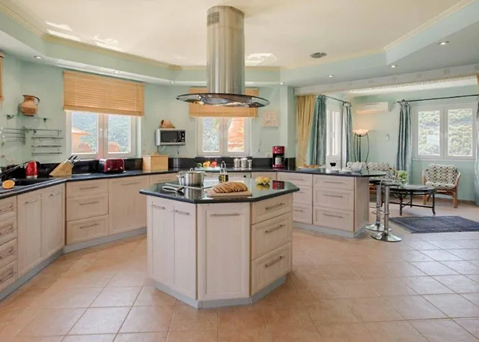 Octavius * Rachi (Lefkada)